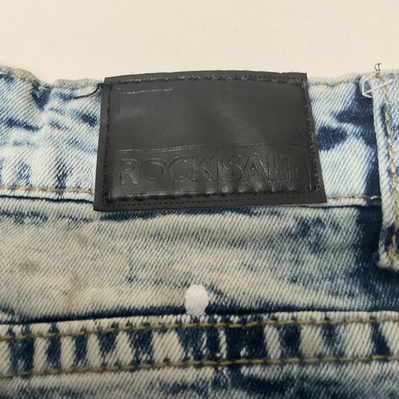 ROCK SALT BRRMUDA CROP SHORT - Picture 5 of 5